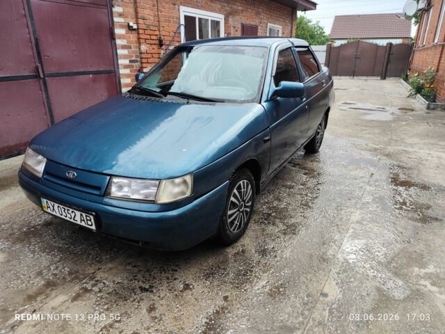 Синий ВАЗ 2110, объемом двигателя 1.6 л и пробегом 250 тыс. км за 1000 $, фото 1 на Automoto.ua