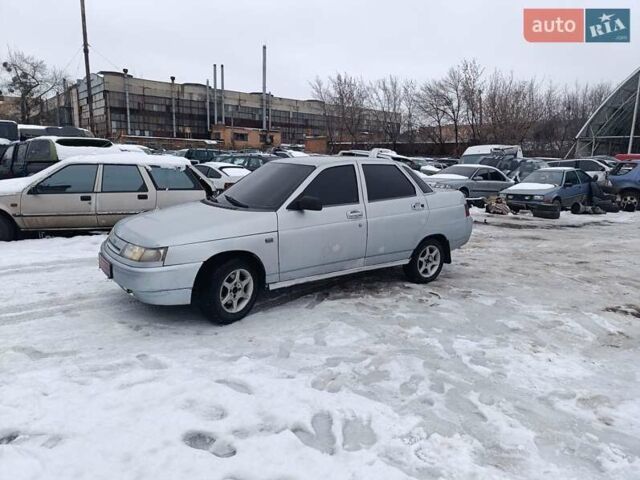 Синий ВАЗ 2110, объемом двигателя 1.5 л и пробегом 300 тыс. км за 950 $, фото 1 на Automoto.ua