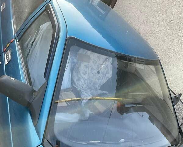 Синий ВАЗ 2110, объемом двигателя 1.5 л и пробегом 400 тыс. км за 2000 $, фото 1 на Automoto.ua