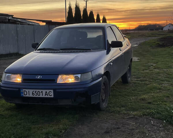 Синий ВАЗ 2110, объемом двигателя 1.5 л и пробегом 380 тыс. км за 900 $, фото 1 на Automoto.ua