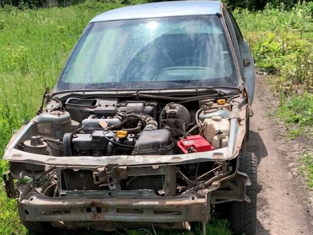 Синий ВАЗ 2110, объемом двигателя 1.5 л и пробегом 180 тыс. км за 290 $, фото 1 на Automoto.ua