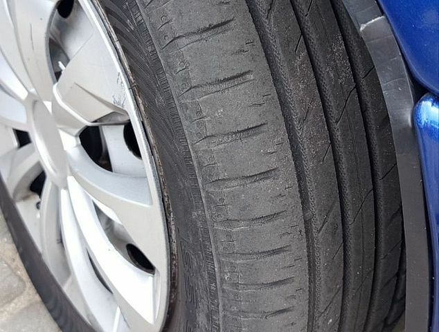 Синий ВАЗ 2110, объемом двигателя 1.5 л и пробегом 280 тыс. км за 1600 $, фото 1 на Automoto.ua