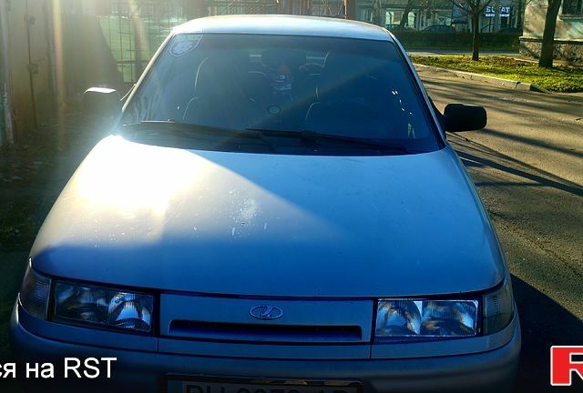 Синий ВАЗ 2110, объемом двигателя 1.5 л и пробегом 164 тыс. км за 1500 $, фото 1 на Automoto.ua
