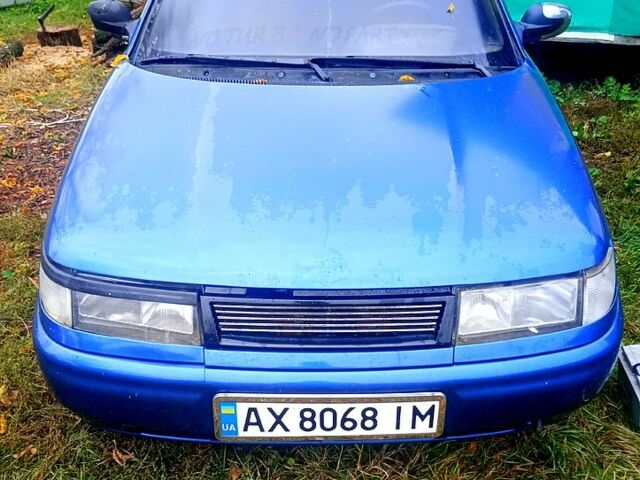 Синий ВАЗ 2110, объемом двигателя 1.5 л и пробегом 300 тыс. км за 1150 $, фото 1 на Automoto.ua