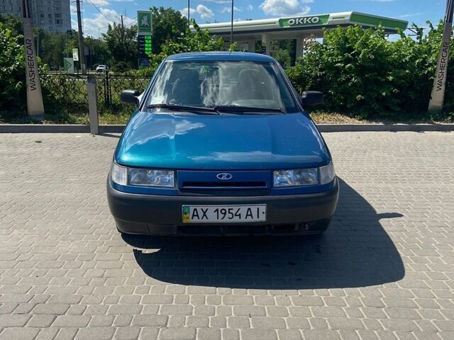 Синий ВАЗ 2110, объемом двигателя 1.6 л и пробегом 224 тыс. км за 1250 $, фото 1 на Automoto.ua