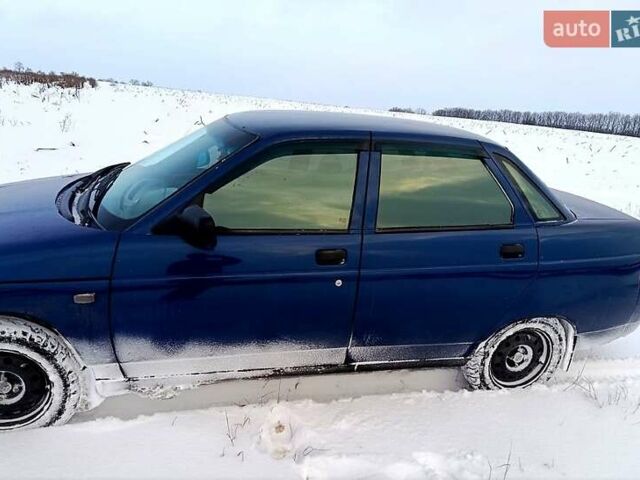 Синий ВАЗ 2110, объемом двигателя 1.6 л и пробегом 300 тыс. км за 1420 $, фото 1 на Automoto.ua