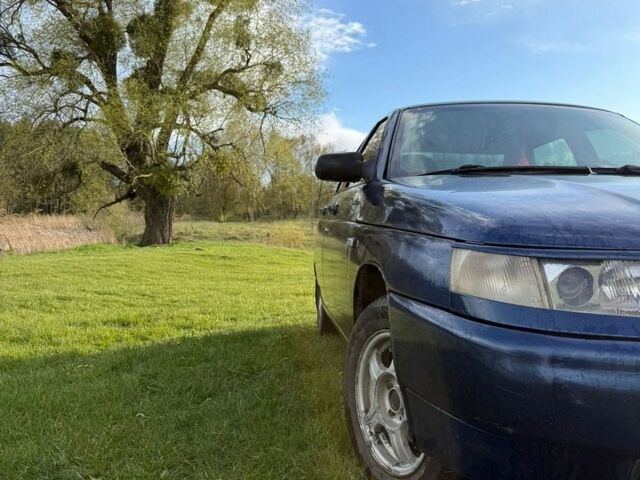 Синий ВАЗ 2110, объемом двигателя 1.6 л и пробегом 260 тыс. км за 1800 $, фото 1 на Automoto.ua