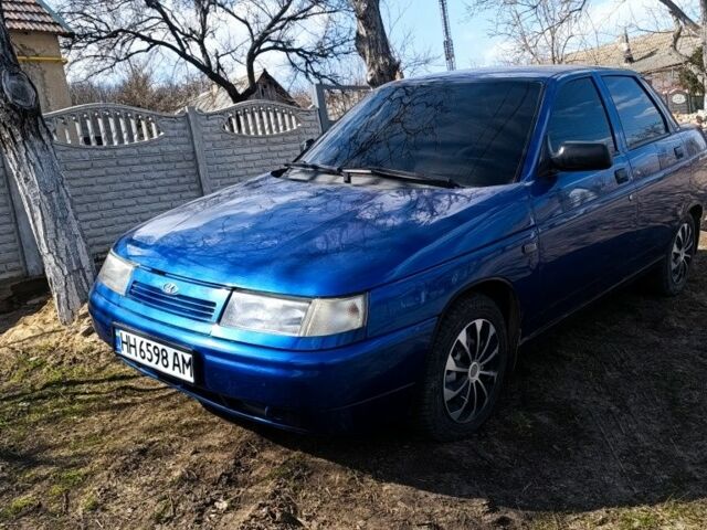 Синий ВАЗ 2110, объемом двигателя 1.6 л и пробегом 110 тыс. км за 2550 $, фото 1 на Automoto.ua