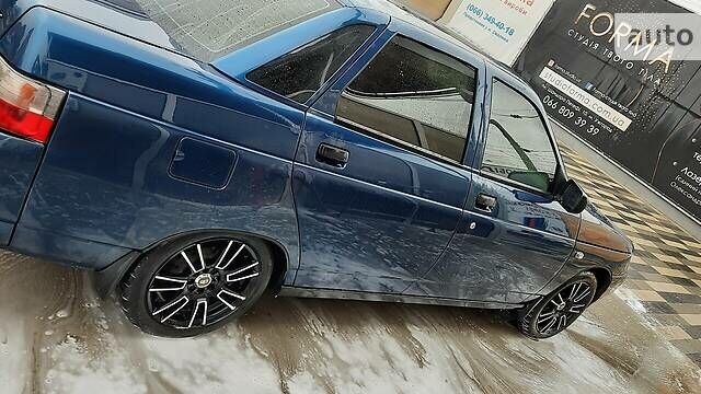 Синий ВАЗ 2110, объемом двигателя 1.6 л и пробегом 105 тыс. км за 3700 $, фото 1 на Automoto.ua