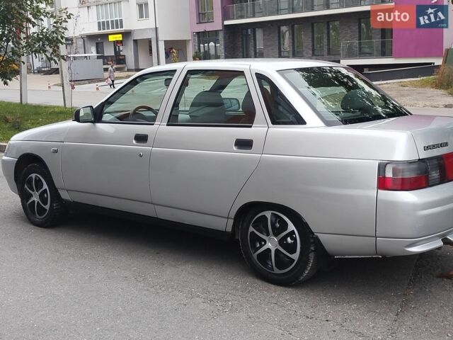 Синий ВАЗ 2110, объемом двигателя 1.6 л и пробегом 55 тыс. км за 2100 $, фото 1 на Automoto.ua