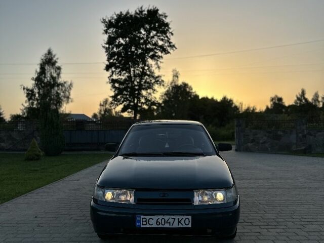 Зеленый ВАЗ 2110, объемом двигателя 1.5 л и пробегом 310 тыс. км за 1800 $, фото 1 на Automoto.ua