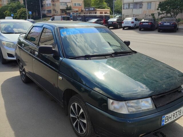 Зеленый ВАЗ 2110, объемом двигателя 1.6 л и пробегом 180 тыс. км за 500 $, фото 1 на Automoto.ua