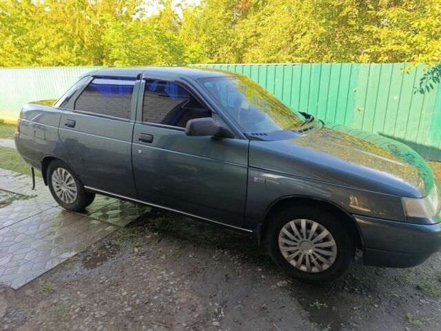 Зеленый ВАЗ 2110, объемом двигателя 1.6 л и пробегом 200 тыс. км за 3300 $, фото 1 на Automoto.ua