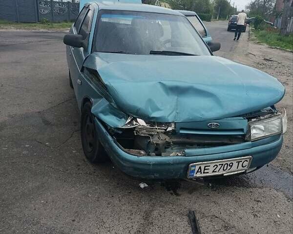 Зеленый ВАЗ 2110, объемом двигателя 1.5 л и пробегом 295 тыс. км за 500 $, фото 1 на Automoto.ua