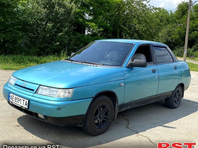 Зелений ВАЗ 2110, об'ємом двигуна 1.5 л та пробігом 0 тис. км за 2000 $, фото 1 на Automoto.ua