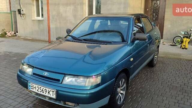 Зеленый ВАЗ 2110, объемом двигателя 1.5 л и пробегом 200 тыс. км за 1600 $, фото 1 на Automoto.ua