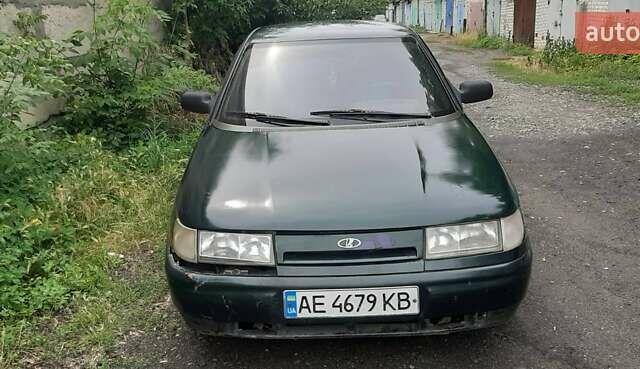 Зеленый ВАЗ 2110, объемом двигателя 1.5 л и пробегом 290 тыс. км за 900 $, фото 1 на Automoto.ua