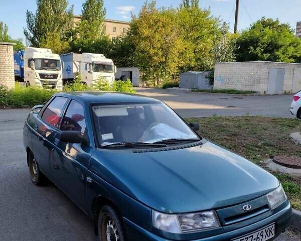 Зелений ВАЗ 2110, об'ємом двигуна 1.5 л та пробігом 130 тис. км за 2000 $, фото 1 на Automoto.ua