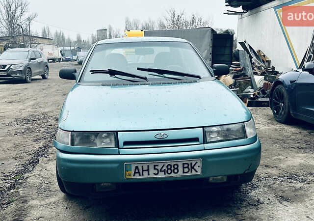 Зеленый ВАЗ 2110, объемом двигателя 1.6 л и пробегом 274 тыс. км за 1500 $, фото 1 на Automoto.ua