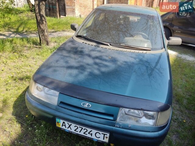 Зеленый ВАЗ 2110, объемом двигателя 1.5 л и пробегом 200 тыс. км за 1300 $, фото 1 на Automoto.ua