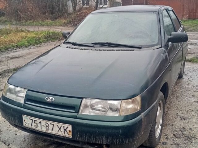 Зеленый ВАЗ 2110, объемом двигателя 1 л и пробегом 180 тыс. км за 900 $, фото 1 на Automoto.ua