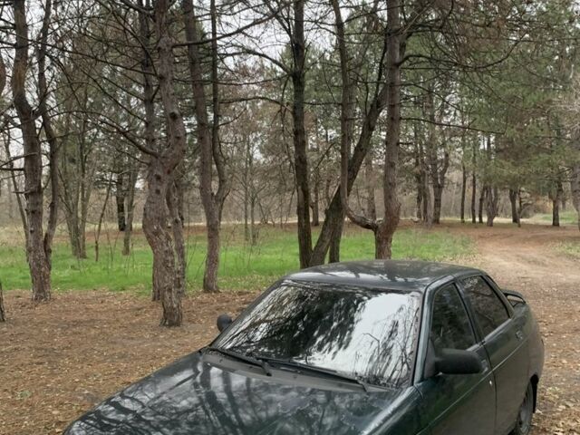 Зеленый ВАЗ 2110, объемом двигателя 1.5 л и пробегом 183 тыс. км за 1800 $, фото 1 на Automoto.ua