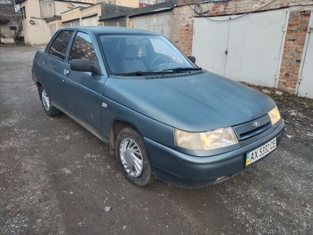 Зеленый ВАЗ 2110, объемом двигателя 1.5 л и пробегом 200 тыс. км за 1050 $, фото 1 на Automoto.ua