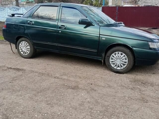 Зелений ВАЗ 2110, об'ємом двигуна 1.5 л та пробігом 280 тис. км за 2000 $, фото 1 на Automoto.ua
