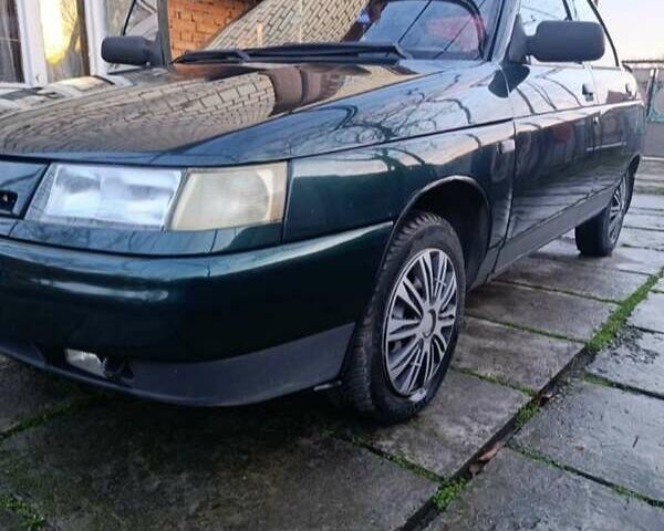 Зеленый ВАЗ 2110, объемом двигателя 1.5 л и пробегом 260 тыс. км за 1300 $, фото 1 на Automoto.ua