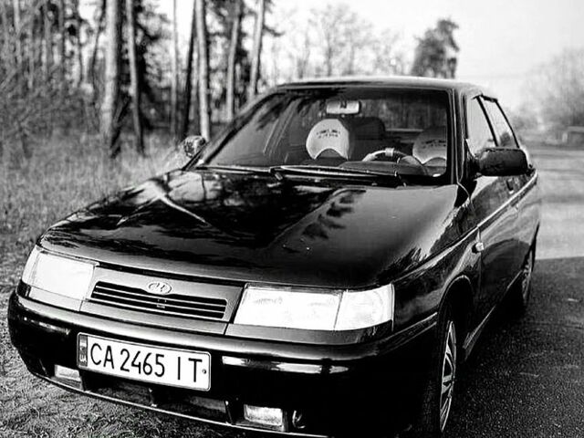 Зелений ВАЗ 2110, об'ємом двигуна 1.5 л та пробігом 320 тис. км за 2100 $, фото 1 на Automoto.ua
