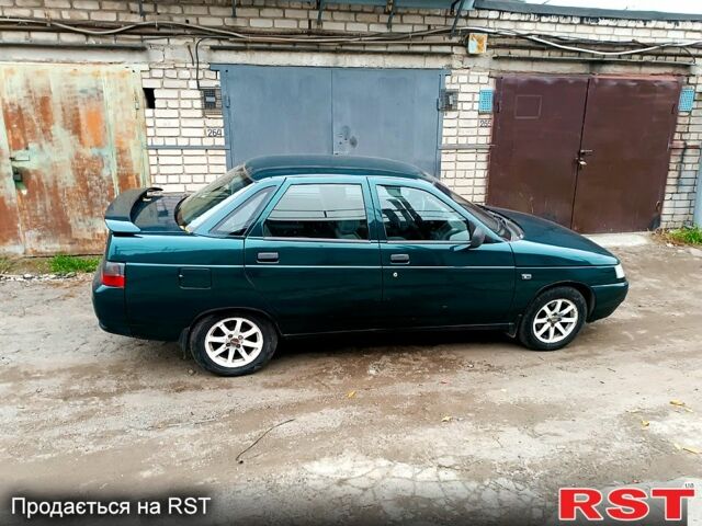 Зеленый ВАЗ 2110, объемом двигателя 1.5 л и пробегом 250 тыс. км за 2300 $, фото 1 на Automoto.ua
