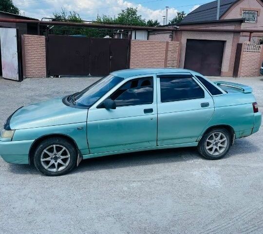 Зеленый ВАЗ 2110, объемом двигателя 0 л и пробегом 230 тыс. км за 1500 $, фото 1 на Automoto.ua