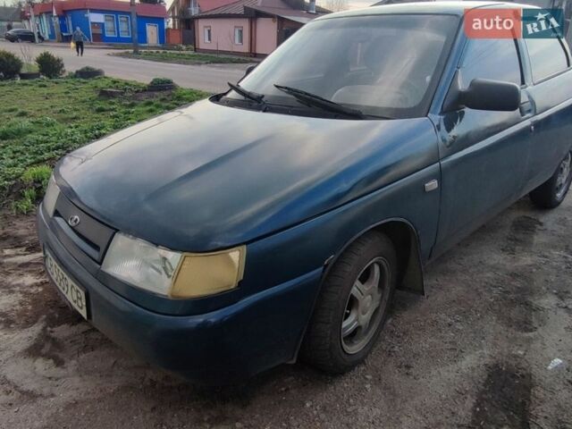 Зеленый ВАЗ 2110, объемом двигателя 1.5 л и пробегом 300 тыс. км за 1400 $, фото 1 на Automoto.ua