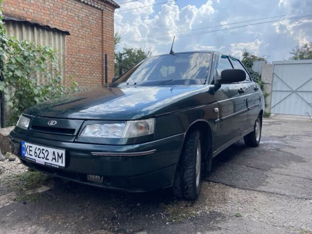 Зеленый ВАЗ 2110, объемом двигателя 1.5 л и пробегом 280 тыс. км за 1450 $, фото 1 на Automoto.ua
