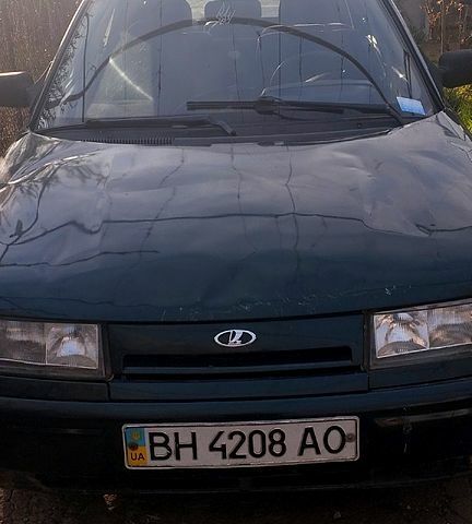 Зеленый ВАЗ 2110, объемом двигателя 1.6 л и пробегом 186 тыс. км за 1700 $, фото 1 на Automoto.ua