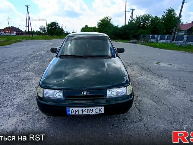 Зеленый ВАЗ 2110, объемом двигателя 1.5 л и пробегом 256 тыс. км за 1400 $, фото 1 на Automoto.ua