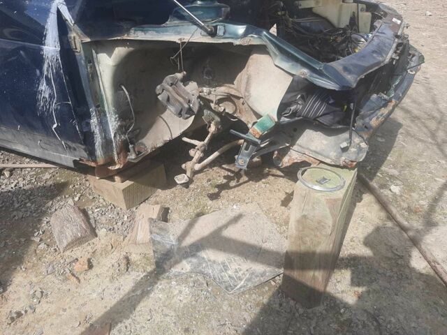 Зелений ВАЗ 2110, об'ємом двигуна 1.6 л та пробігом 180 тис. км за 400 $, фото 1 на Automoto.ua