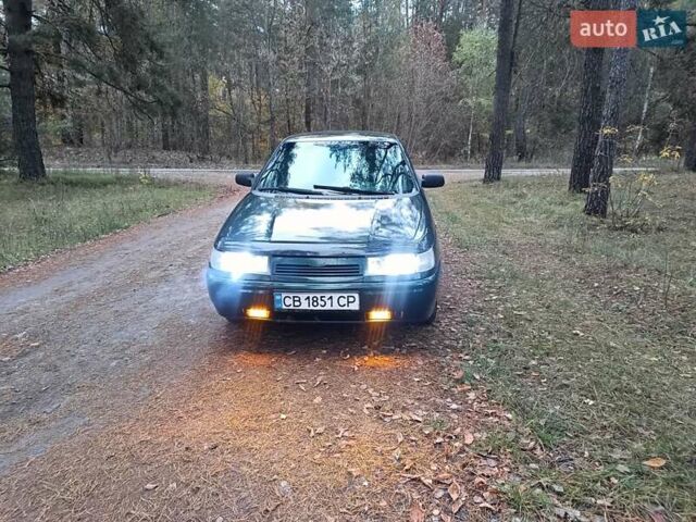 Зеленый ВАЗ 2110, объемом двигателя 1.6 л и пробегом 276 тыс. км за 1500 $, фото 1 на Automoto.ua
