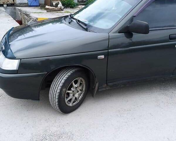 Зеленый ВАЗ 2110, объемом двигателя 0 л и пробегом 185 тыс. км за 2700 $, фото 1 на Automoto.ua