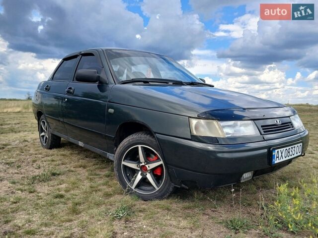 Зеленый ВАЗ 2110, объемом двигателя 1.6 л и пробегом 222 тыс. км за 2600 $, фото 1 на Automoto.ua