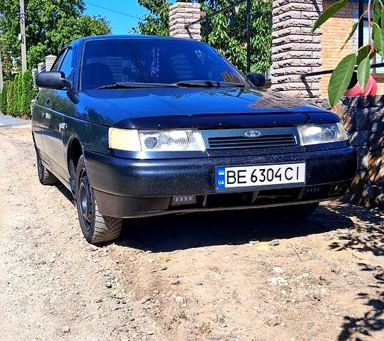 Зеленый ВАЗ 2110, объемом двигателя 1.6 л и пробегом 170 тыс. км за 1500 $, фото 1 на Automoto.ua