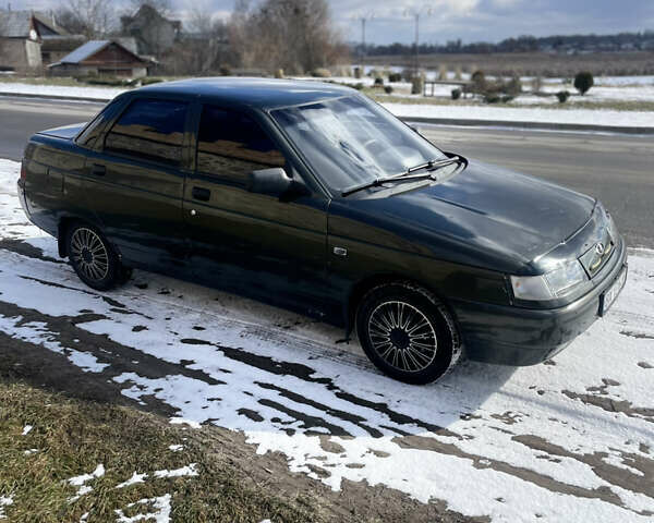 Зеленый ВАЗ 2110, объемом двигателя 1.6 л и пробегом 190 тыс. км за 1500 $, фото 1 на Automoto.ua