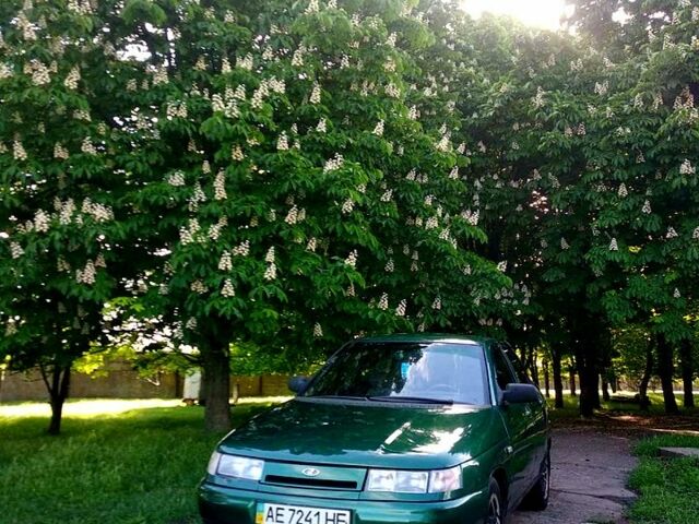 Зеленый ВАЗ 2110, объемом двигателя 1.6 л и пробегом 340 тыс. км за 1950 $, фото 1 на Automoto.ua