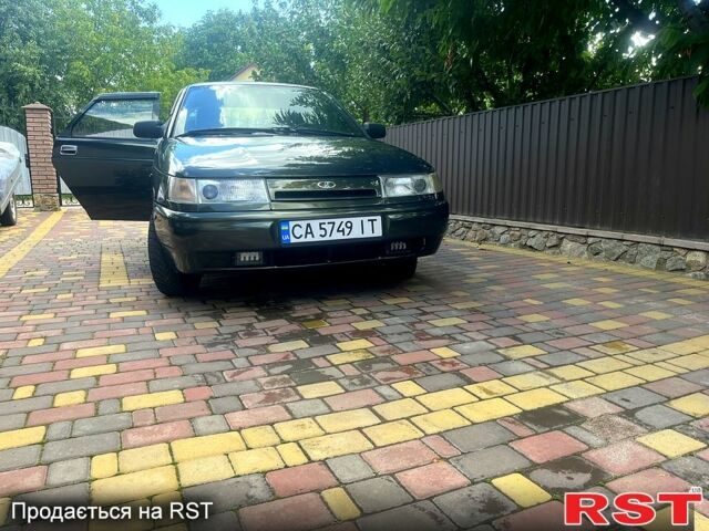 Зеленый ВАЗ 2110, объемом двигателя 1.6 л и пробегом 190 тыс. км за 2100 $, фото 1 на Automoto.ua