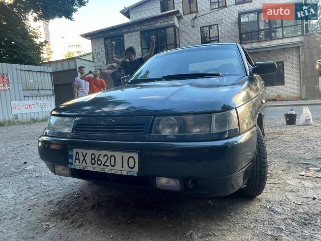 Зелений ВАЗ 2110, об'ємом двигуна 1.6 л та пробігом 197 тис. км за 2000 $, фото 1 на Automoto.ua