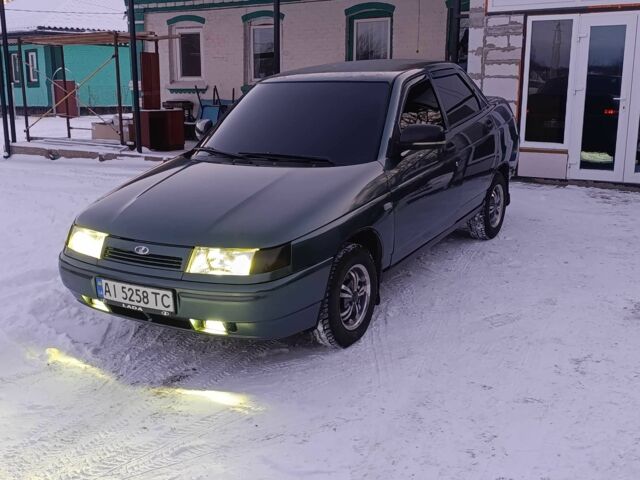 Зелений ВАЗ 2110, об'ємом двигуна 1.6 л та пробігом 200 тис. км за 2300 $, фото 1 на Automoto.ua