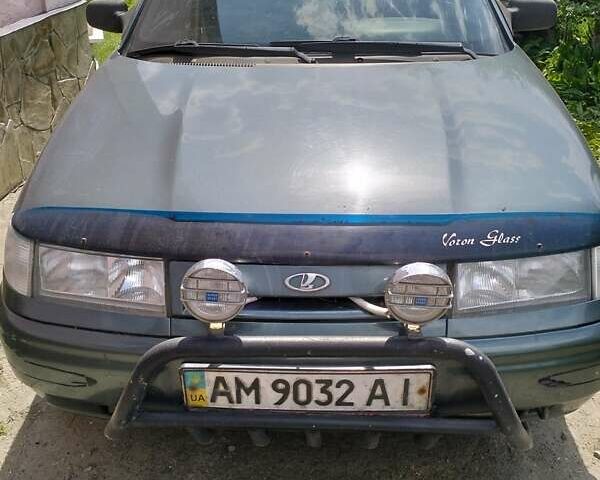 Зеленый ВАЗ 2110, объемом двигателя 1.6 л и пробегом 230 тыс. км за 1500 $, фото 1 на Automoto.ua