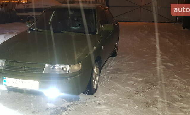 Зеленый ВАЗ 2110, объемом двигателя 1.6 л и пробегом 270 тыс. км за 2000 $, фото 1 на Automoto.ua
