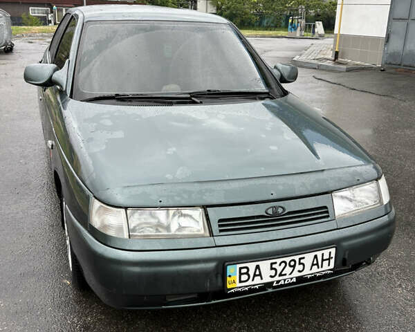 Зеленый ВАЗ 2110, объемом двигателя 1.6 л и пробегом 130 тыс. км за 2800 $, фото 1 на Automoto.ua