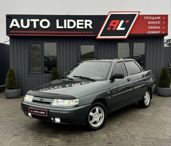 Зеленый ВАЗ 2110, объемом двигателя 1.6 л и пробегом 131 тыс. км за 3600 $, фото 1 на Automoto.ua